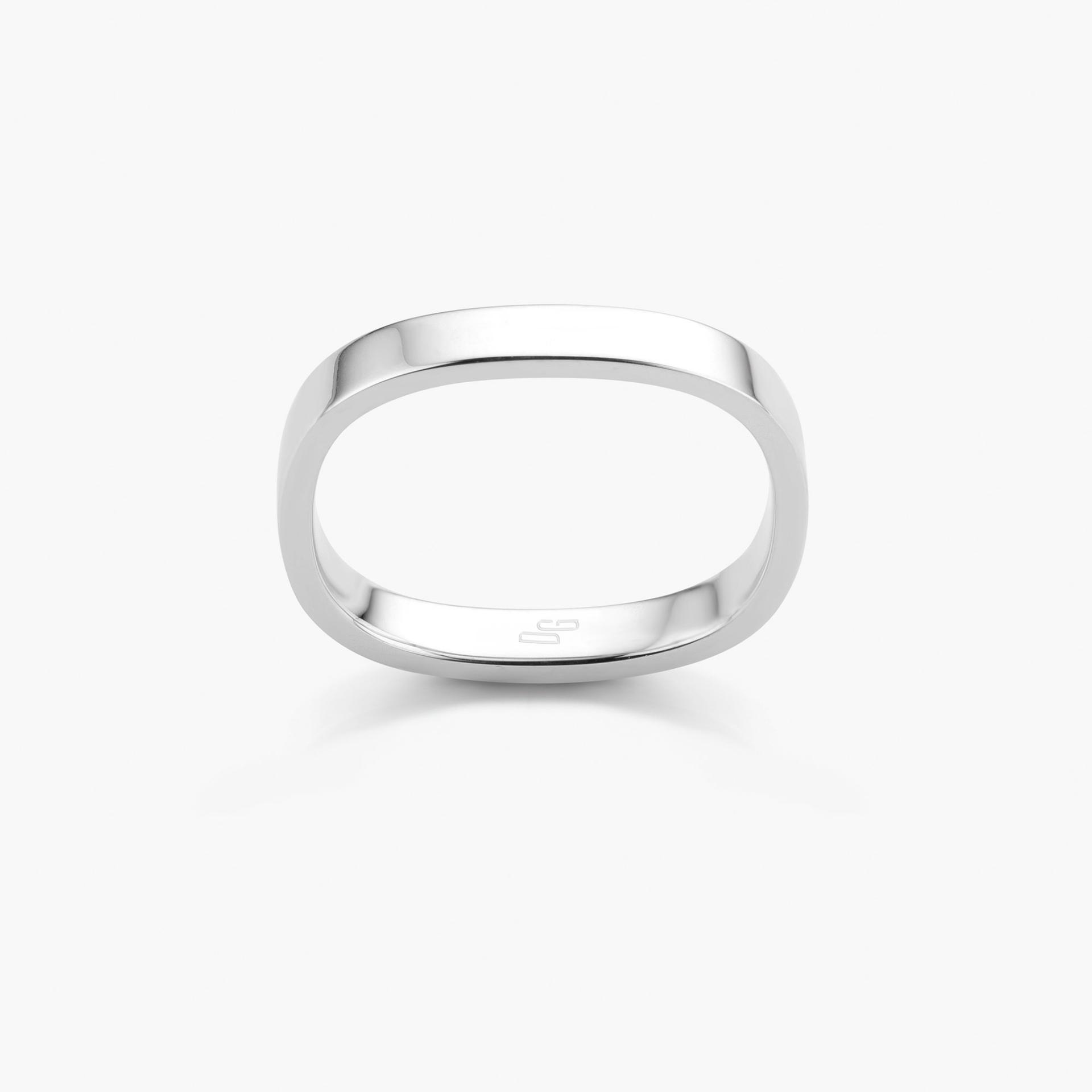 Wedding ring Bold model made by Atelier Wittmann