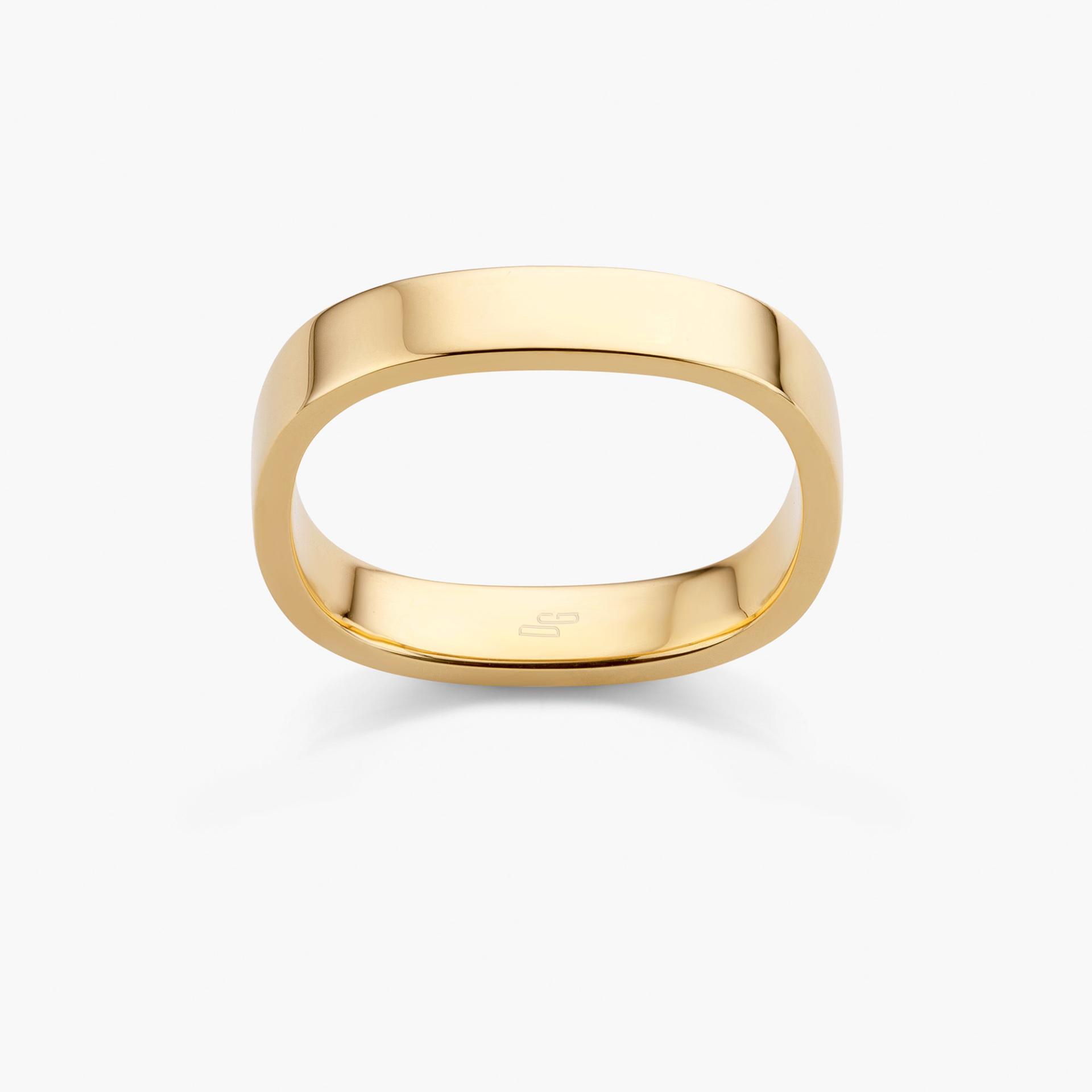 Wedding ring Bold model made by Atelier Wittmann