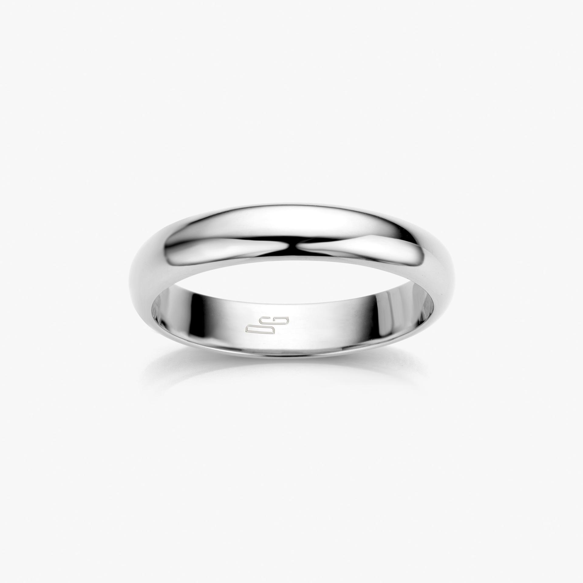 Wedding ring classic model made by Atelier Wittmann