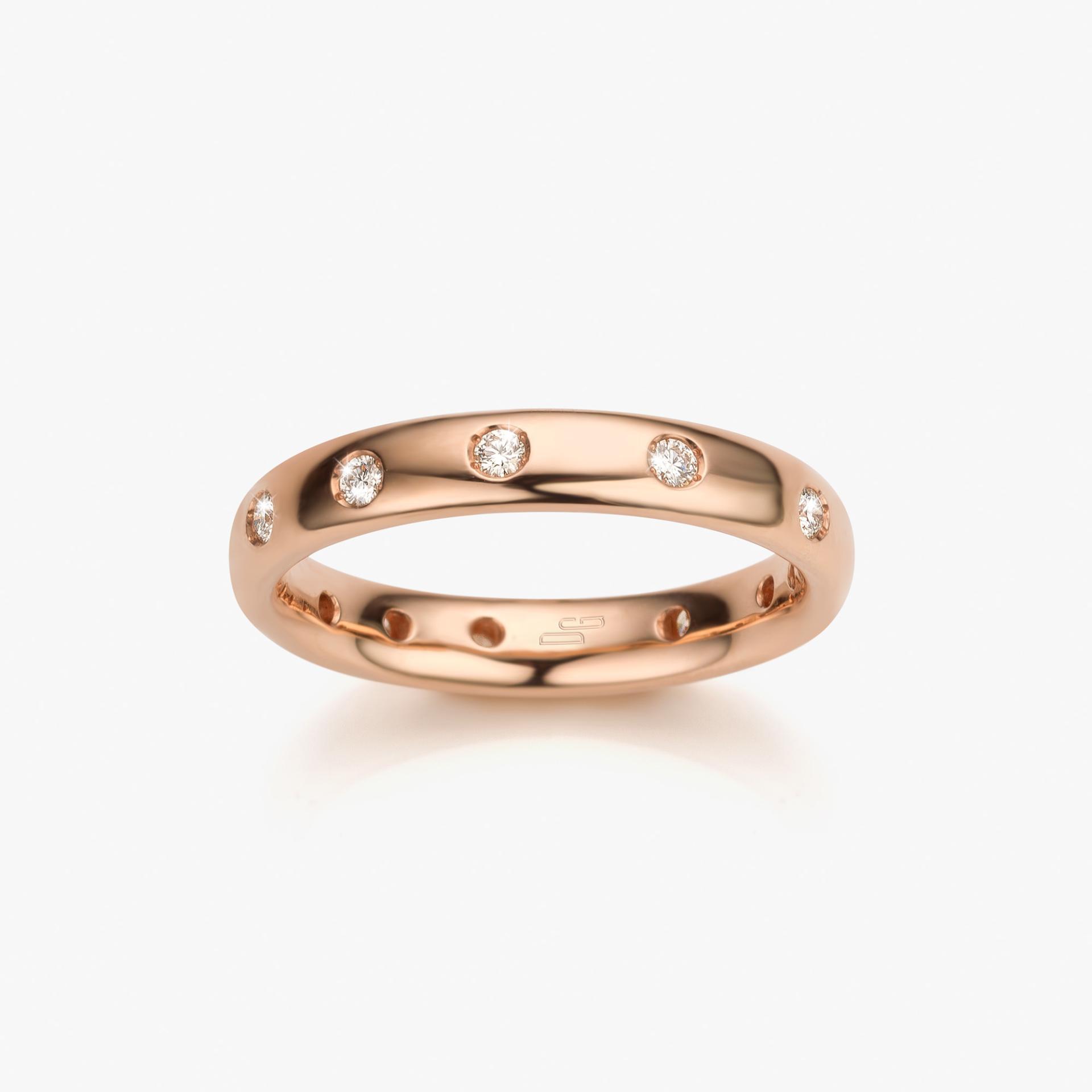 Yellow gold wedding ring model Harmony (30mm) made by Atelier Wittmann